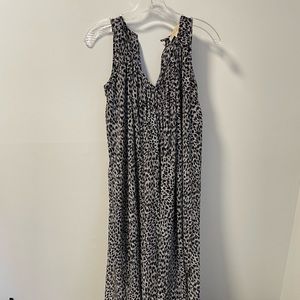 Michael Kors maxi dress missing button for loop close on the back